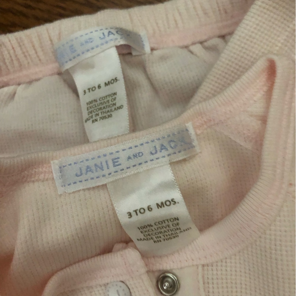 GIFT 2pc Janie and Jack baby girls Layette light pink 3-6 months outfit - Picture 3 of 7